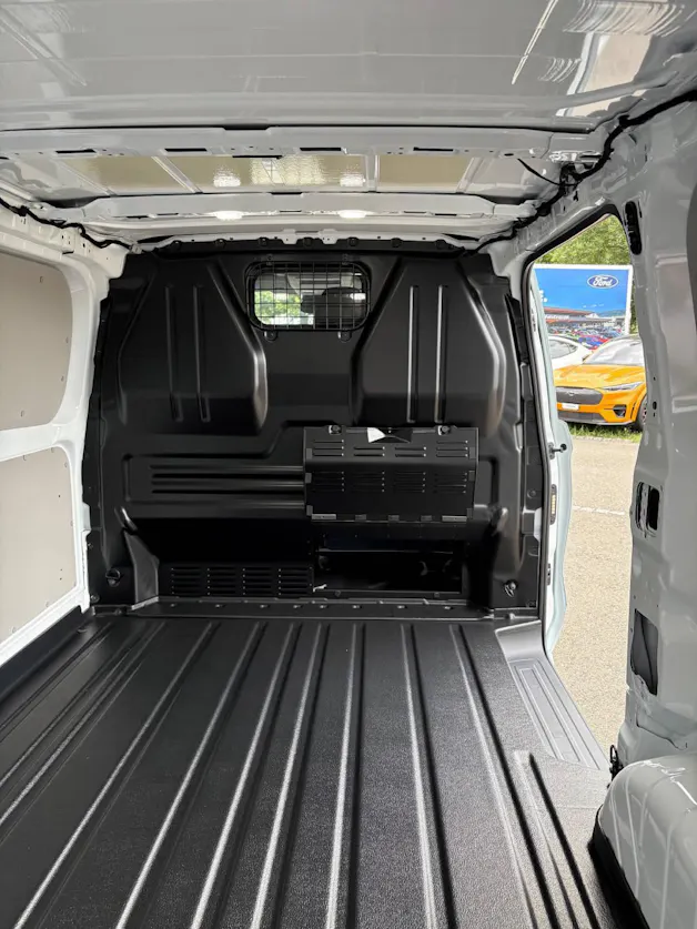 FORD Transit Custom Van 320 L1 2.0 EcoBlue 136 Trend
