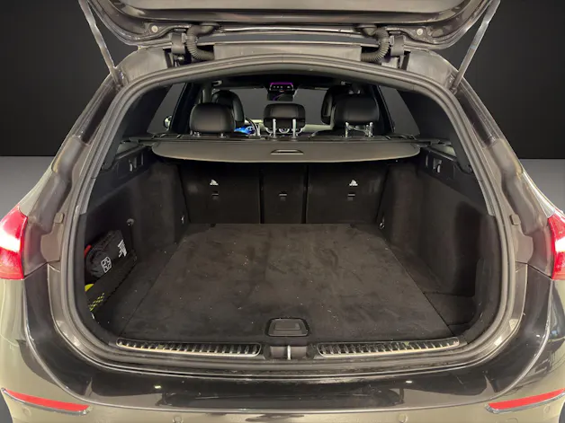 MERCEDES-BENZ C 220 d T 4Matic AMG Line