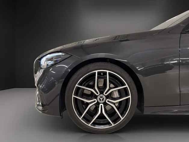 MERCEDES-BENZ C 220 d T 4Matic AMG Line