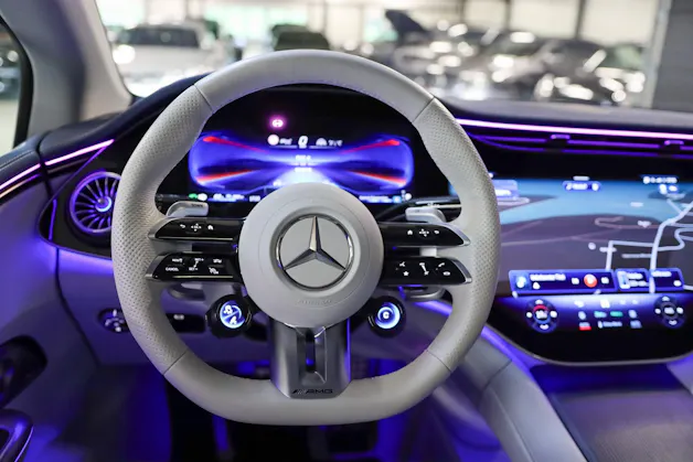 MERCEDES-BENZ EQE 43 AMG 4 Matic
