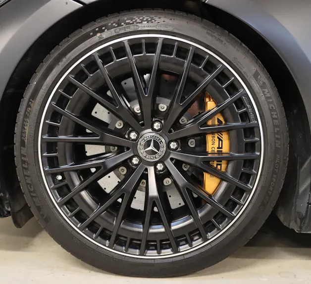 MERCEDES-BENZ EQE 43 AMG 4 Matic