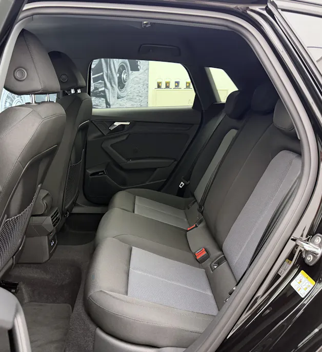 AUDI A3 Sportback TFSI 110 kW Attraction S tronic