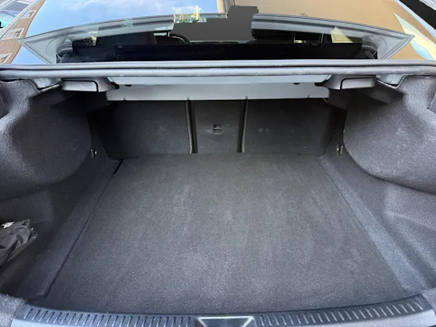 MERCEDES-BENZ A 180 AMG Line 7G-DCT Sedan