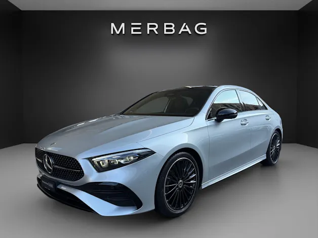 MERCEDES-BENZ A 180 AMG Line 7G-DCT Sedan