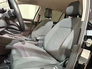 VW Golf 2.0 TDI Life DSG 4Motion
