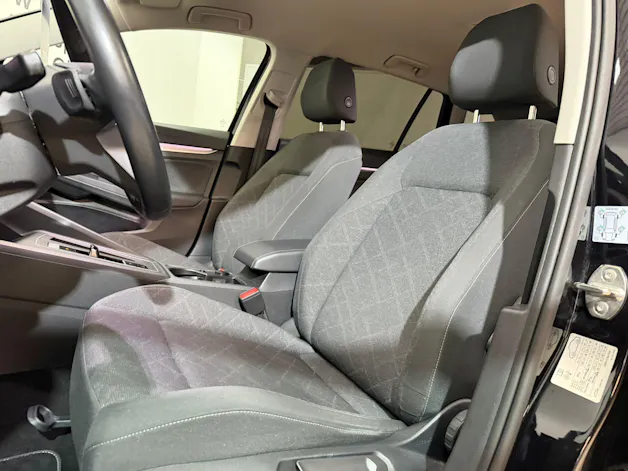 VW Golf 2.0 TDI Life DSG 4Motion