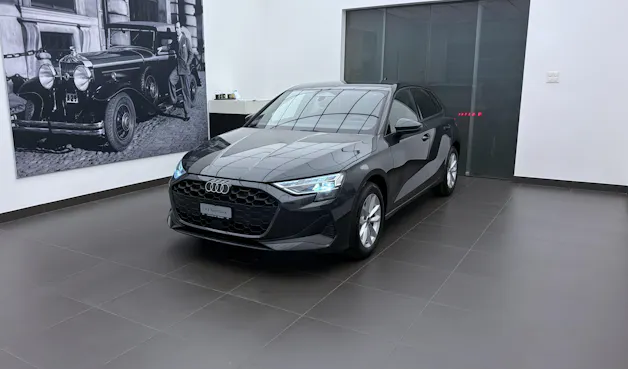 AUDI A3 Sportback TFSI 110 kW Attraction S tronic