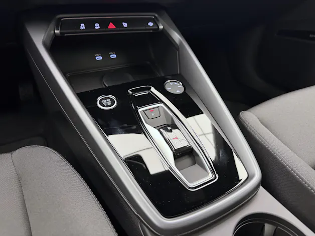 AUDI A3 Sportback TFSI 110 kW Attraction S tronic
