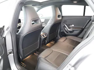 MERCEDES-BENZ CLA SB 250 AMG Line 4M 7G