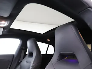 MERCEDES-BENZ CLA SB 250 AMG Line 4M 7G