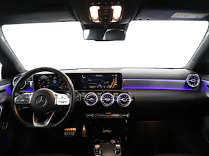 MERCEDES-BENZ CLA SB 250 AMG Line 4M 7G