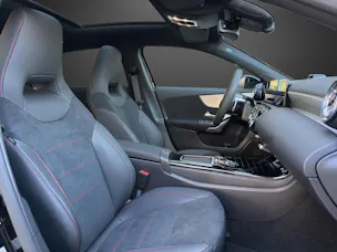 MERCEDES-BENZ A 200 Night Star 7G-DCT