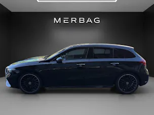 MERCEDES-BENZ A 200 Night Star 7G-DCT