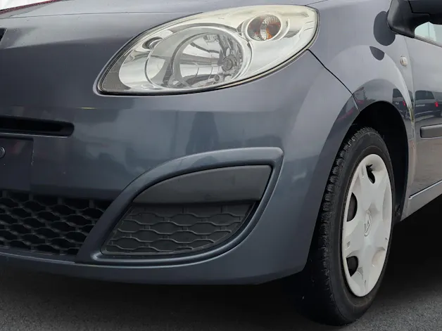 RENAULT Twingo 1.2 Authentique