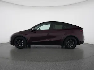 Tesla Model Y Long Range All-Wheel Drive