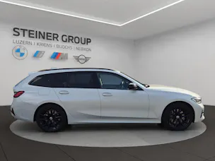 BMW 330d xDrive Touring Steptronic Sport Line