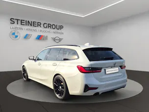 BMW 330d xDrive Touring Steptronic Sport Line