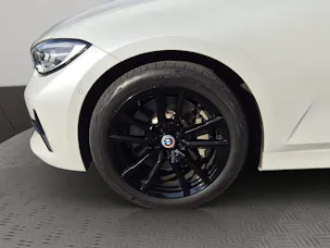 BMW 330d xDrive Touring Steptronic Sport Line