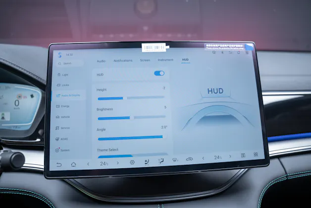 BYD Seal U DM-i Boost / Panorama / Head-Up Display / 360° Kamera