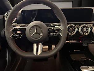 MERCEDES-BENZ A 200 Night Star 7G-DCT