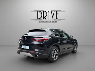 ALFA ROMEO Stelvio 2.0 Super Q4 Automatic *Rückfarkamera*Vollleder*Sitz+Lenkradheizung uvm.*