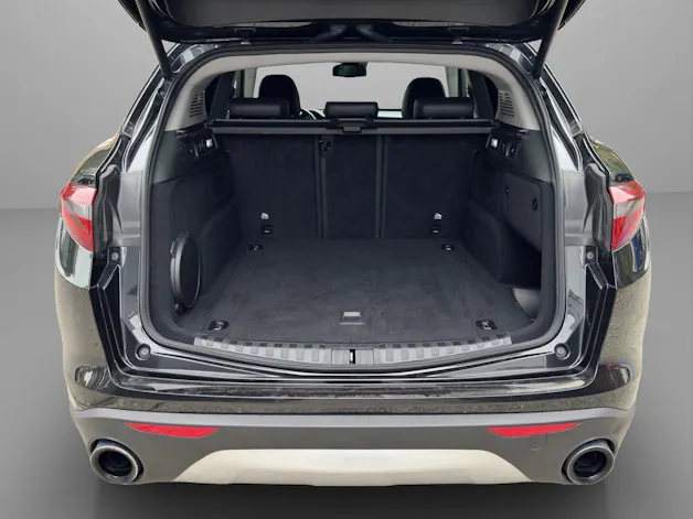 ALFA ROMEO Stelvio 2.0 Super Q4 Automatic *Rückfarkamera*Vollleder*Sitz+Lenkradheizung uvm.*