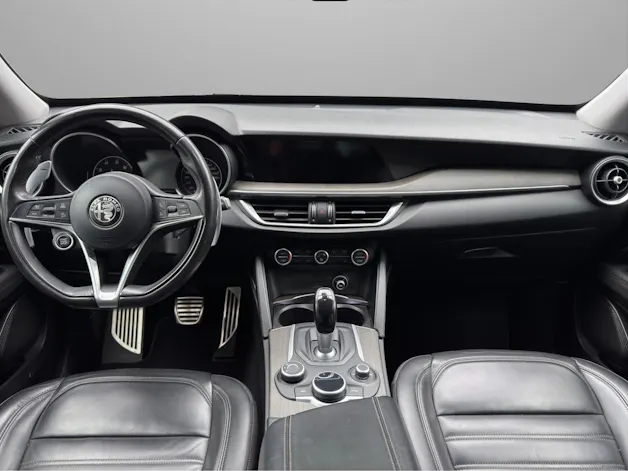 ALFA ROMEO Stelvio 2.0 Super Q4 Automatic *Rückfarkamera*Vollleder*Sitz+Lenkradheizung uvm.*