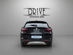 ALFA ROMEO Stelvio 2.0 Super Q4 Automatic *Rückfarkamera*Vollleder*Sitz+Lenkradheizung uvm.*