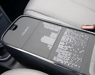 Lynk & Co 02