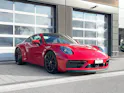 PORSCHE 911 Carrera 4 GTS