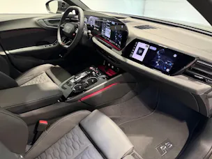 AUDI RS 5 Avant TFSI 470 kW Tiptronic quattro