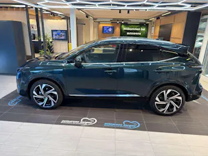 NISSAN Qashqai 1.3 DIG-T MHEV Tekna+ 4x4 Xtronic-Automat