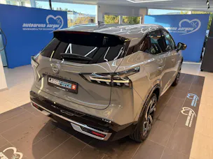 NISSAN Qashqai 1.3 DIG-T MHEV Tekna+ 4x4 Xtronic-Automat