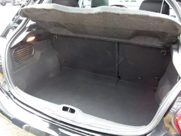 PEUGEOT 208 1.2 PureTech Tech Ed