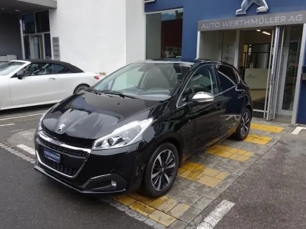PEUGEOT 208 1.2 PureTech Tech Ed
