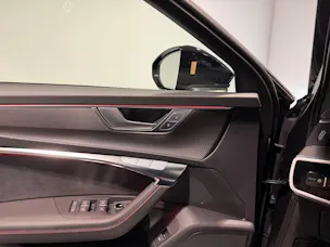 AUDI RS6 Avant 4.0 TFSI V8 Performance quattro