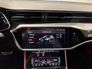 AUDI RS6 Avant 4.0 TFSI V8 Performance quattro
