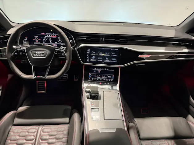 AUDI RS6 Avant 4.0 TFSI V8 Performance quattro