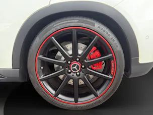 MERCEDES-BENZ GLA 45 AMG 4Matic 7G-DCT