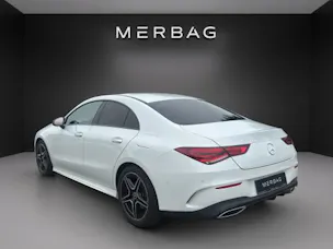 MERCEDES-BENZ CLA 220 d AMG Line 4Matic