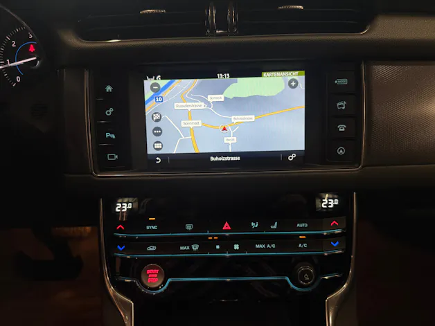 Jaguar XF 20d R-Sport Automatic