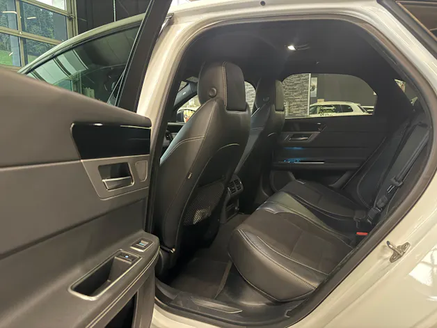 Jaguar XF 20d R-Sport Automatic