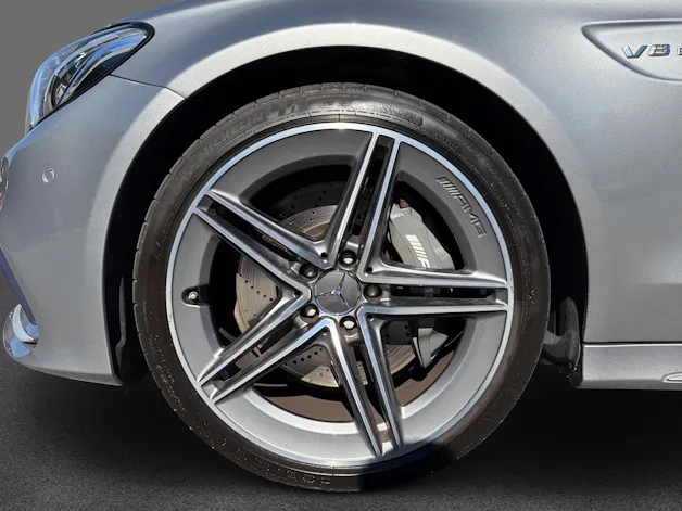MERCEDES-BENZ C 63 AMG