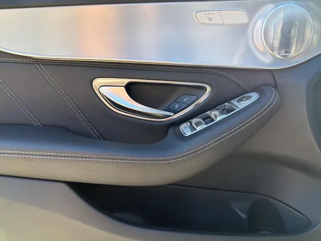 MERCEDES-BENZ C 63 AMG