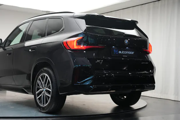 BMW X1 sDrive 18i M Sport *Panorama* *Harman/Kardon*