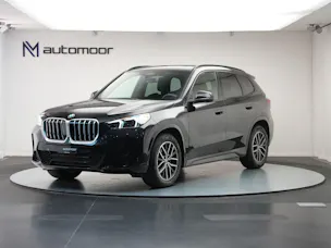 BMW X1 sDrive 18i M Sport *Panorama* *Harman/Kardon*