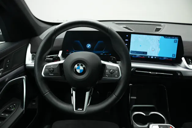 BMW X1 sDrive 18i M Sport *Panorama* *Harman/Kardon*