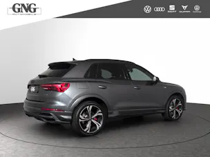 AUDI Q3 45 TFSI S line quattro S-tronic