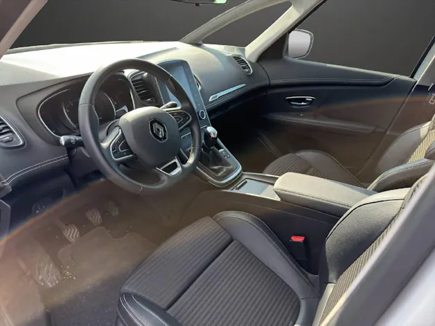 RENAULT Scénic 1.3 TCe 160 Intens PF