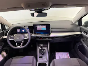 VW Golf 1.5 TSI Basis